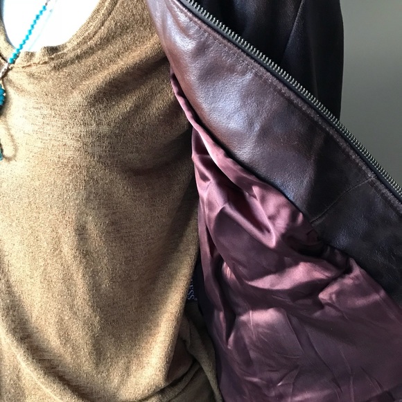 Vintage guess leather jacket - Picture 2 of 8